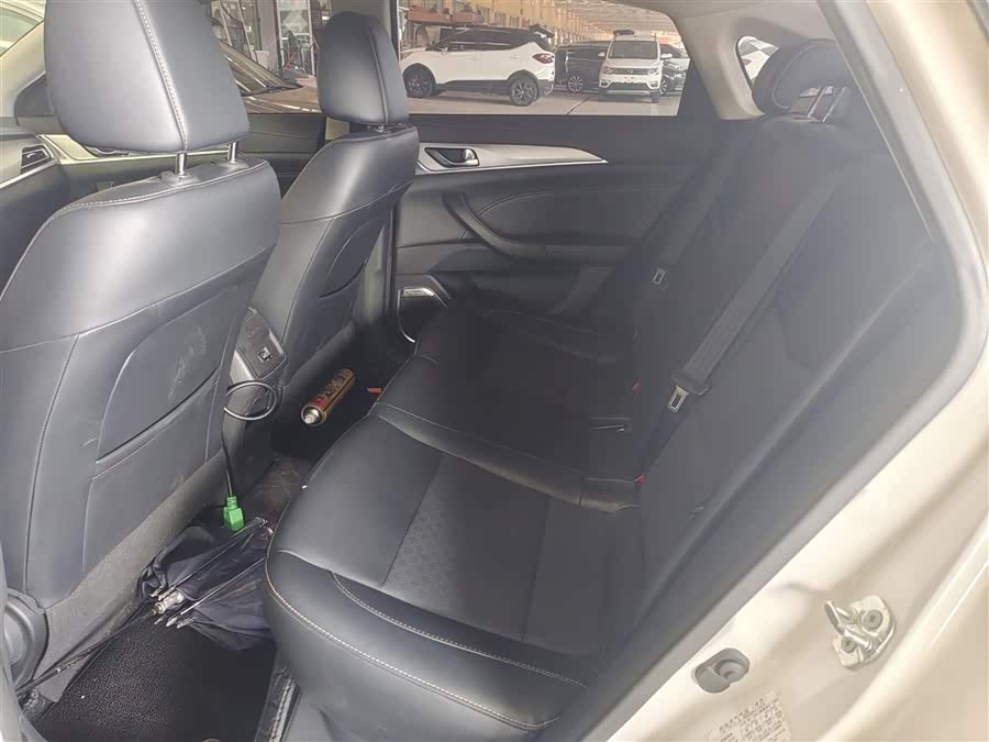 Changan Eado EV 2020 #11 Changan Eado EV 2020 immagine di auto #11