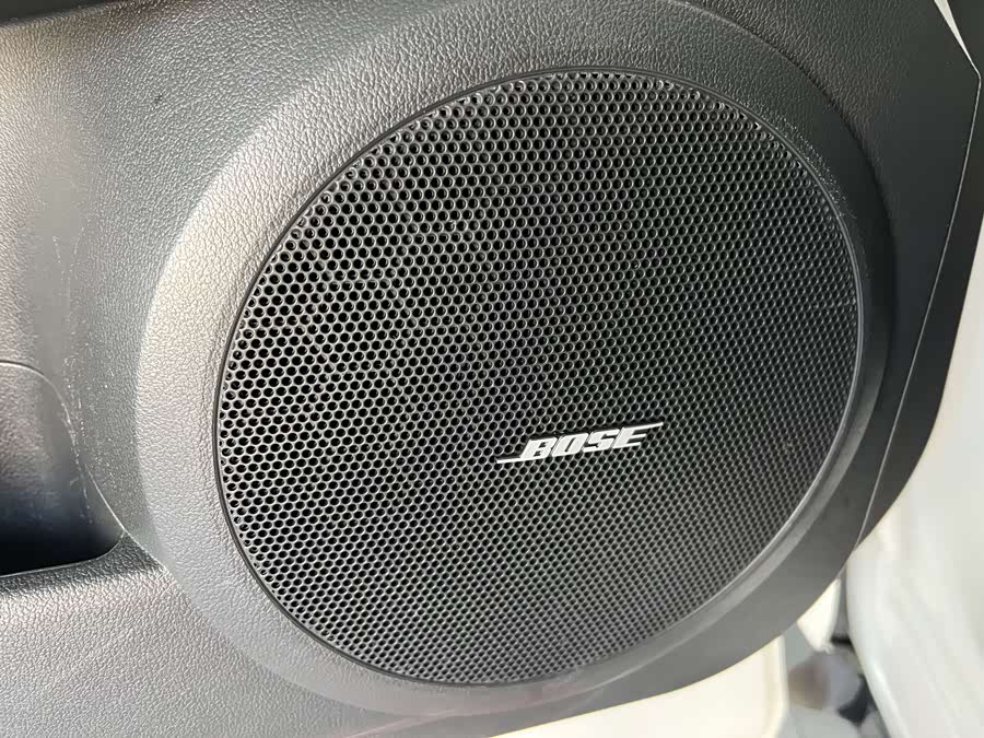 Mazda CX-7 2015 immagine di auto #11