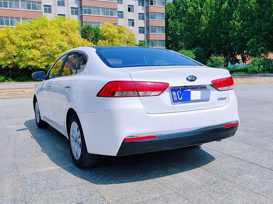 起亚 起亚K4 2014 汽车图片 #11