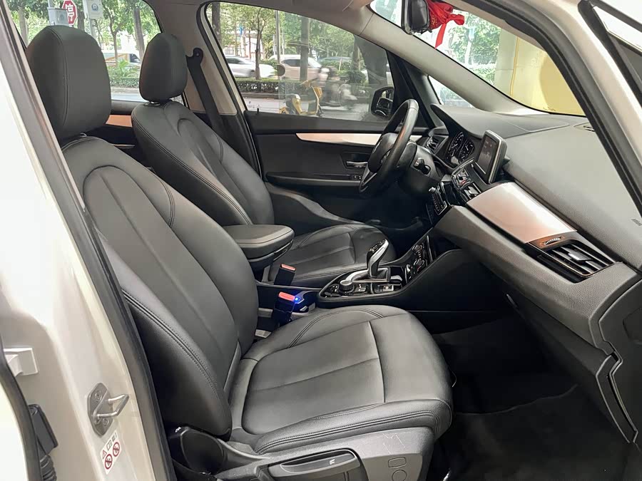 BMW 2 Series Gran Tourer 2019 car image #11