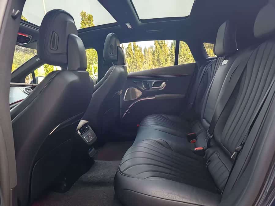 Mercedes-Benz EQS Class 2022 immagine di auto #11