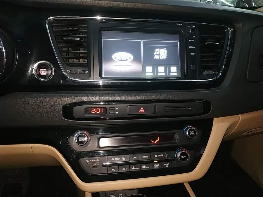 Kia Carnival (Imported) 2016 car image #11