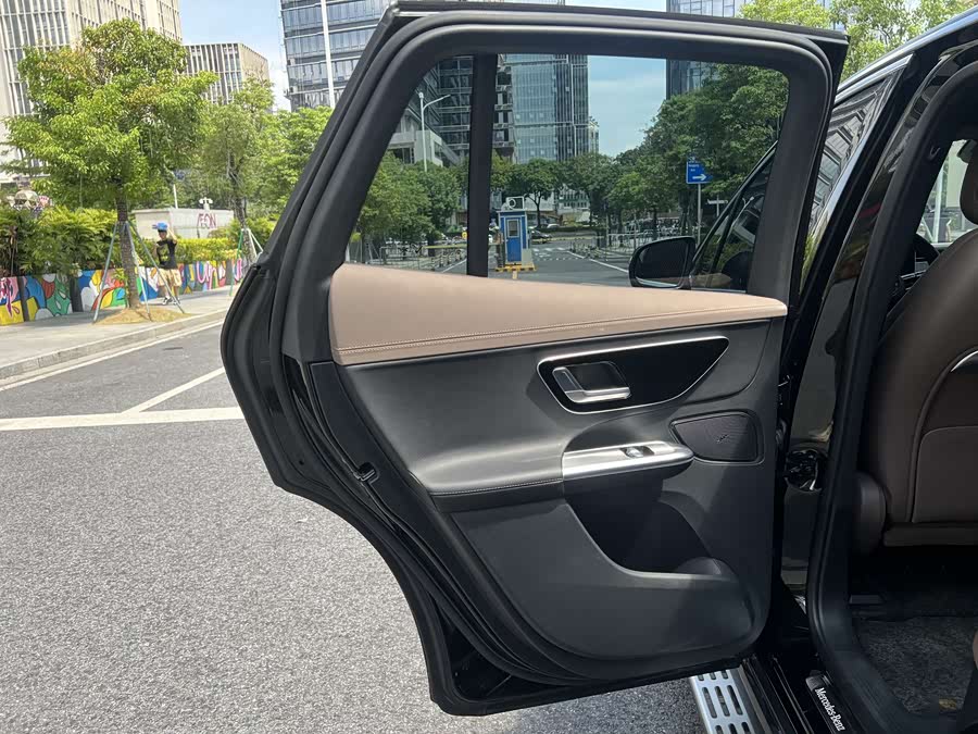 Mercedes-Benz EQE SUV 2024 car image #11