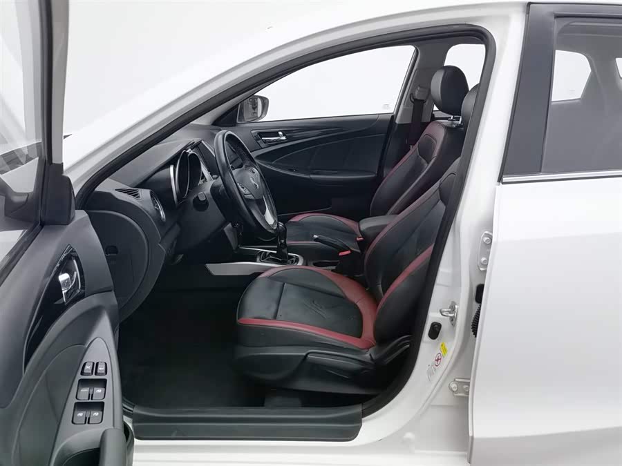 Changan Eado XT 2015 изображение автомобиля #11