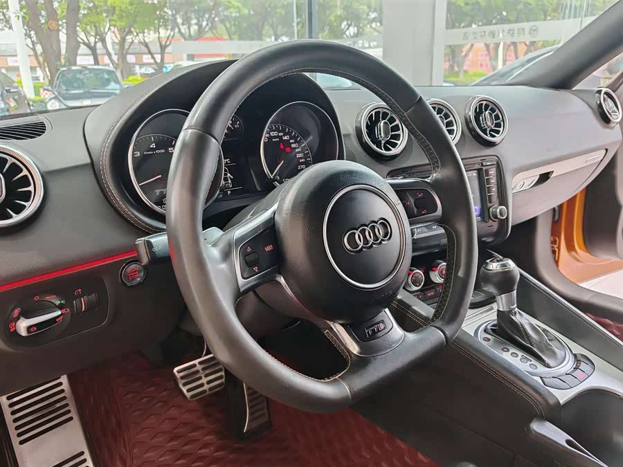 Audi TTS 2013 #11 Audi TTS 2013 car image #11