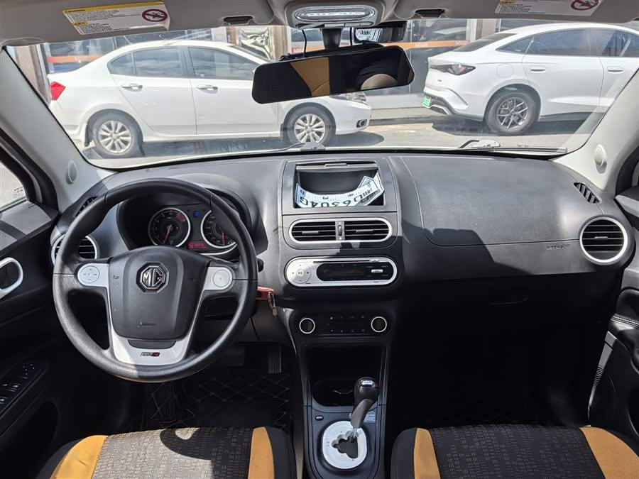 MG 3 SW 2016 car image #11