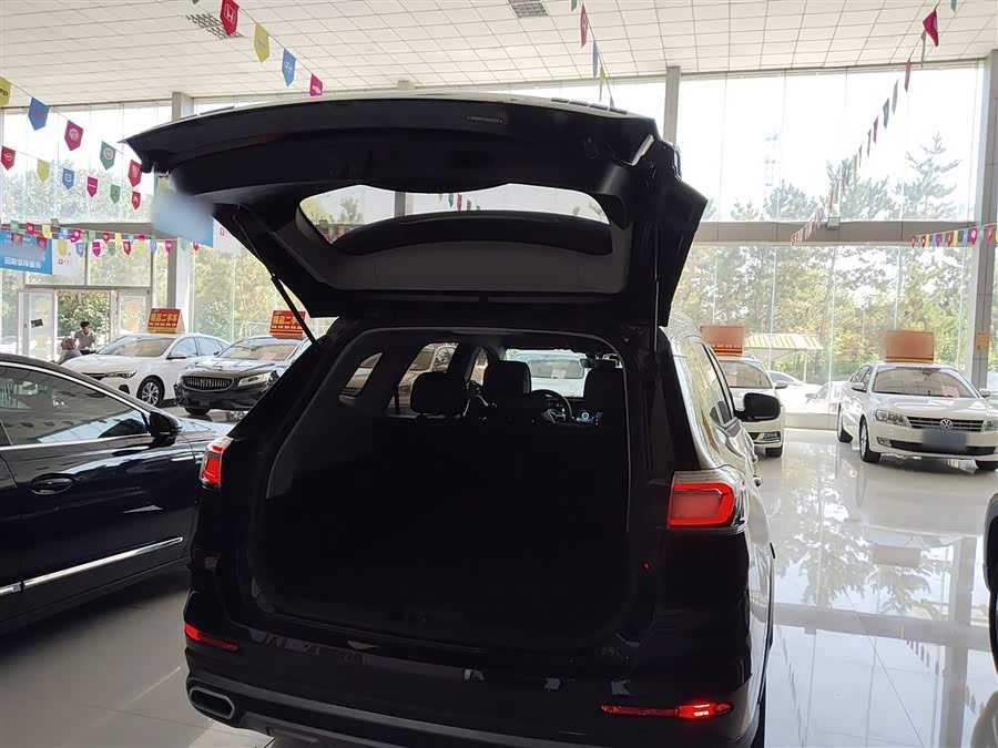 Chery Tiggo 8 Plus e+ 2022 car image #11