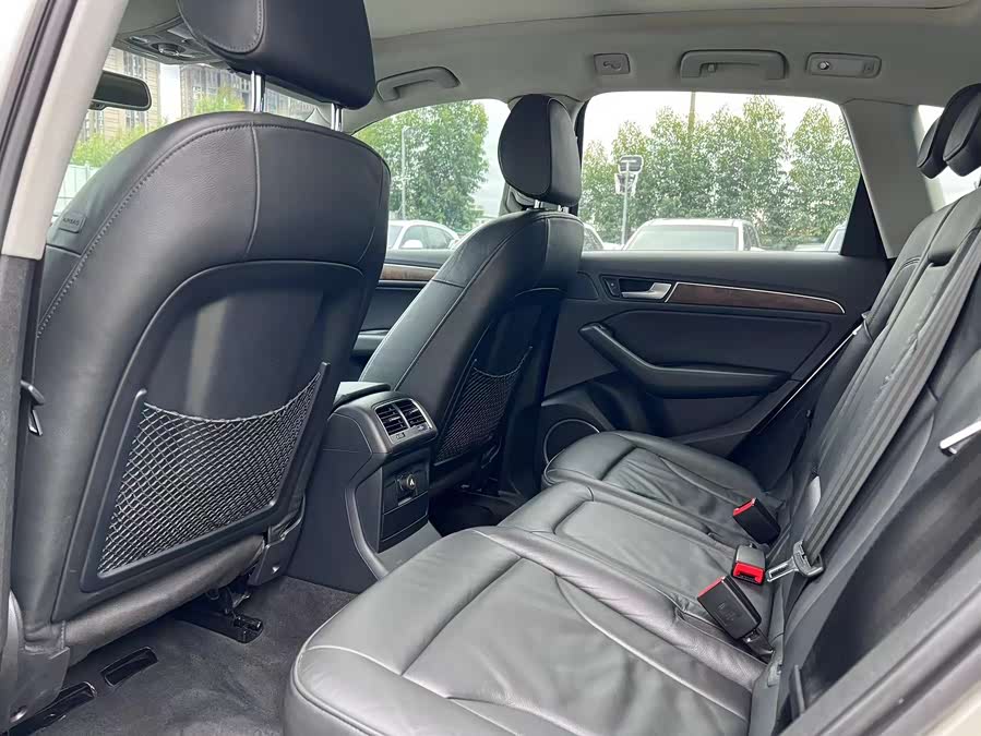 Audi Q5 2013 car image #11