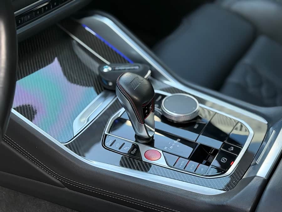 BMW X6 M 2022 car image #11