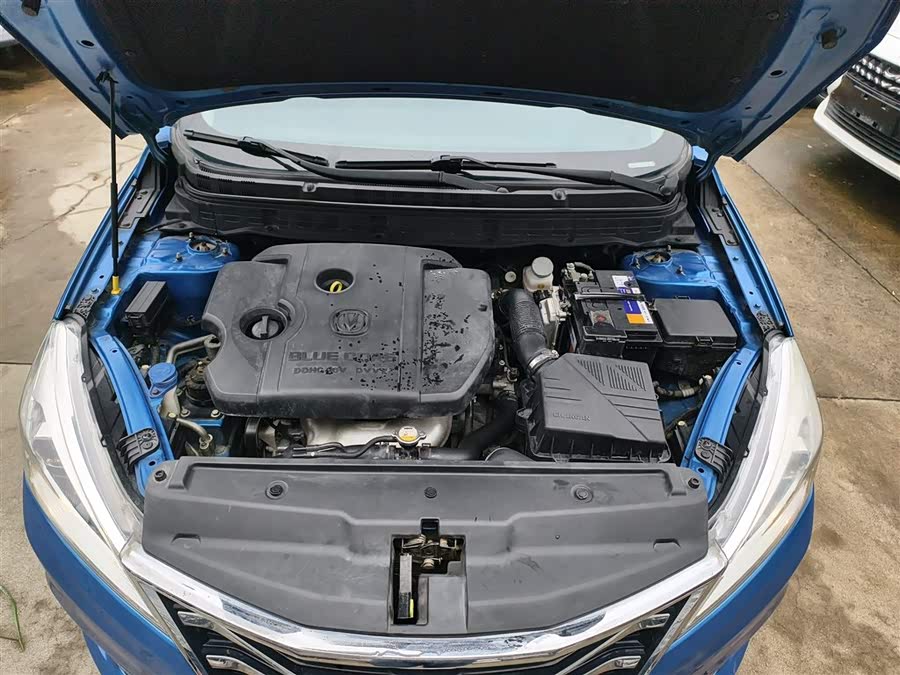 Changan Eado DT 2018 car image #11