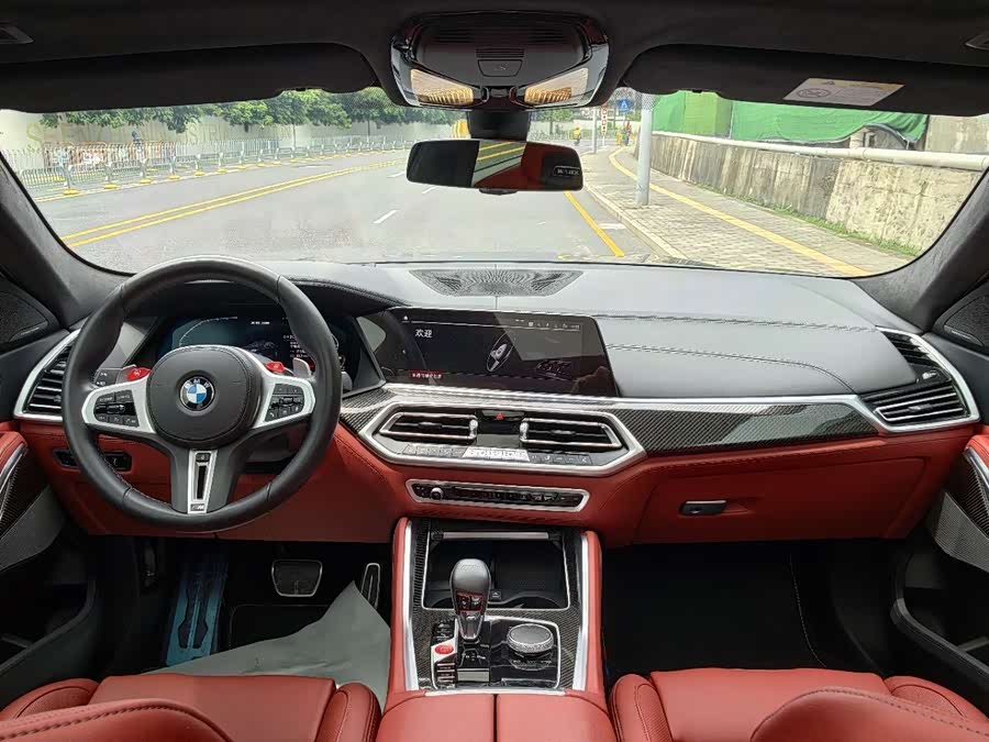 BMW X6 M 2023 car image #11