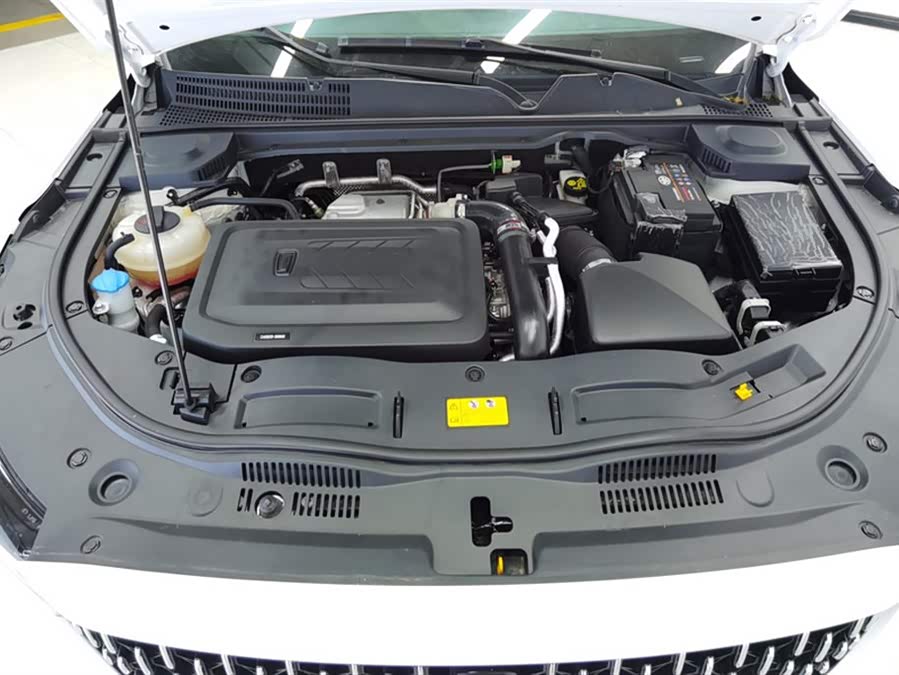 2023 car image #11