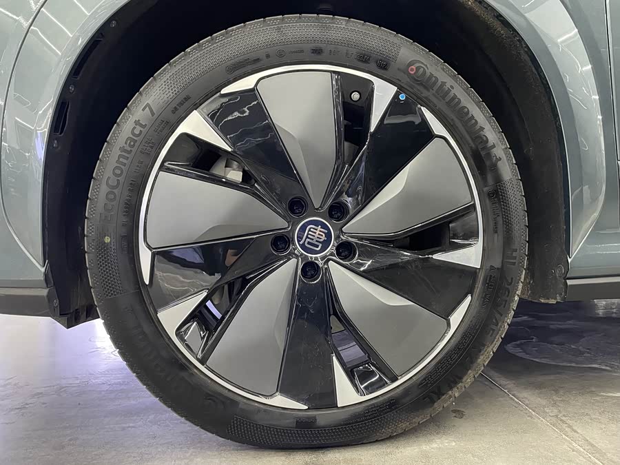 BYD Tang L 2025 #11 BYD Tang L 2025 immagine di auto #11