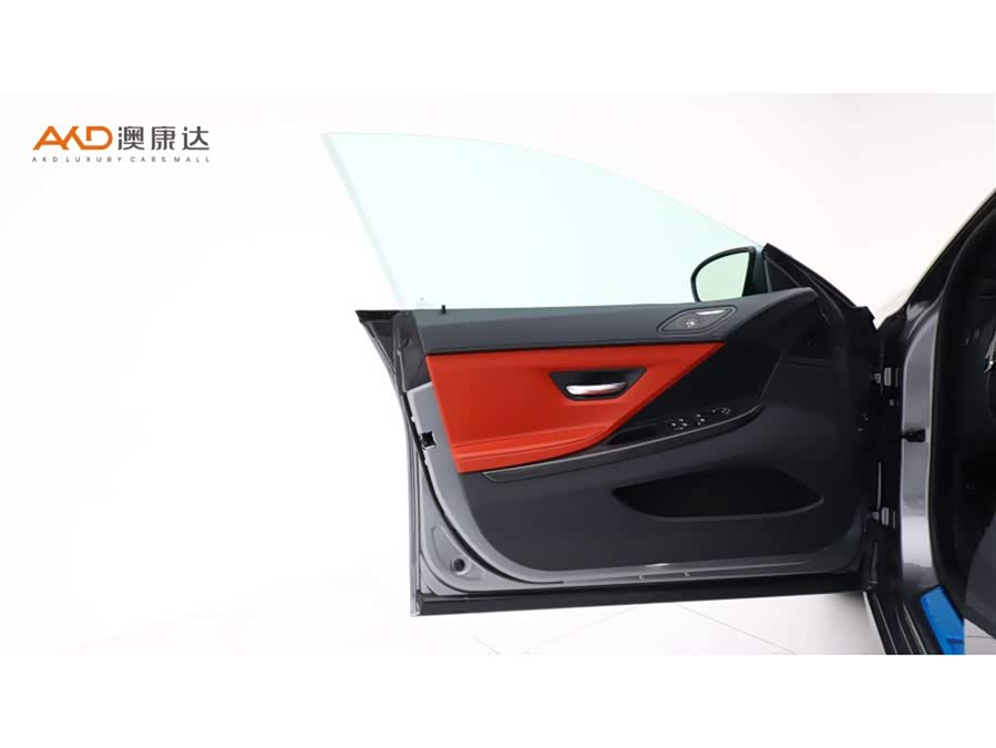 BMW M6 2019 car image #11