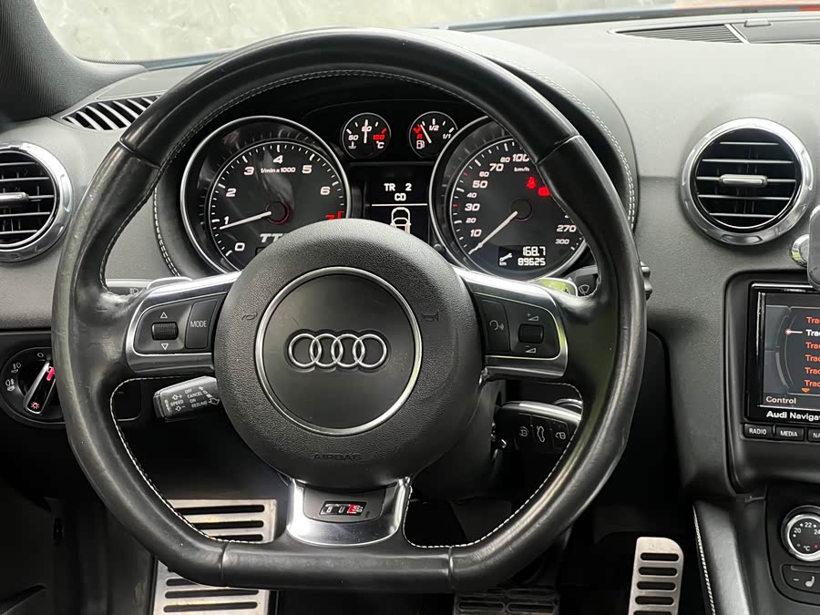 Audi TTS 2014 #11 Audi TTS 2014 car image #11