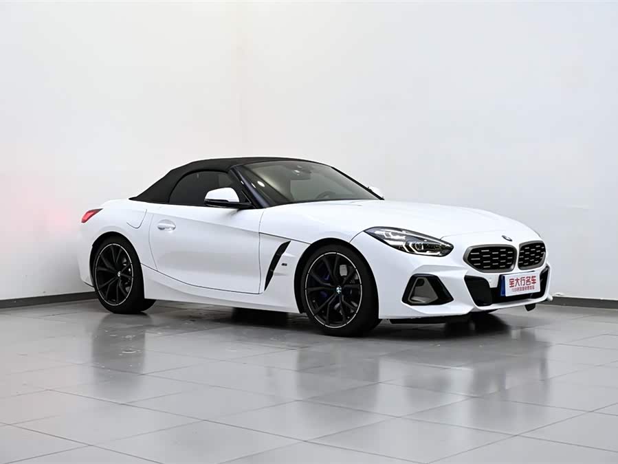 BMW Z4 2023 immagine di auto #11