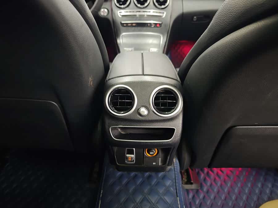 Mercedes-Benz C Class 2020 car image #11