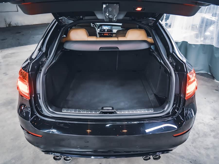 BMW X6 M 2013 car image #11