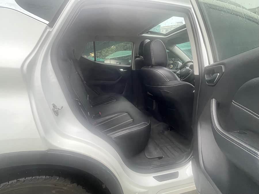 Soueast DX3 2020 صورة سيارة #11