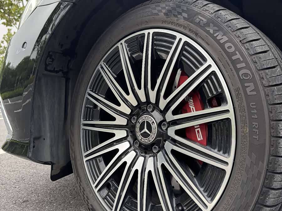 Mercedes-Benz E Class New Energy 2021 car image #11