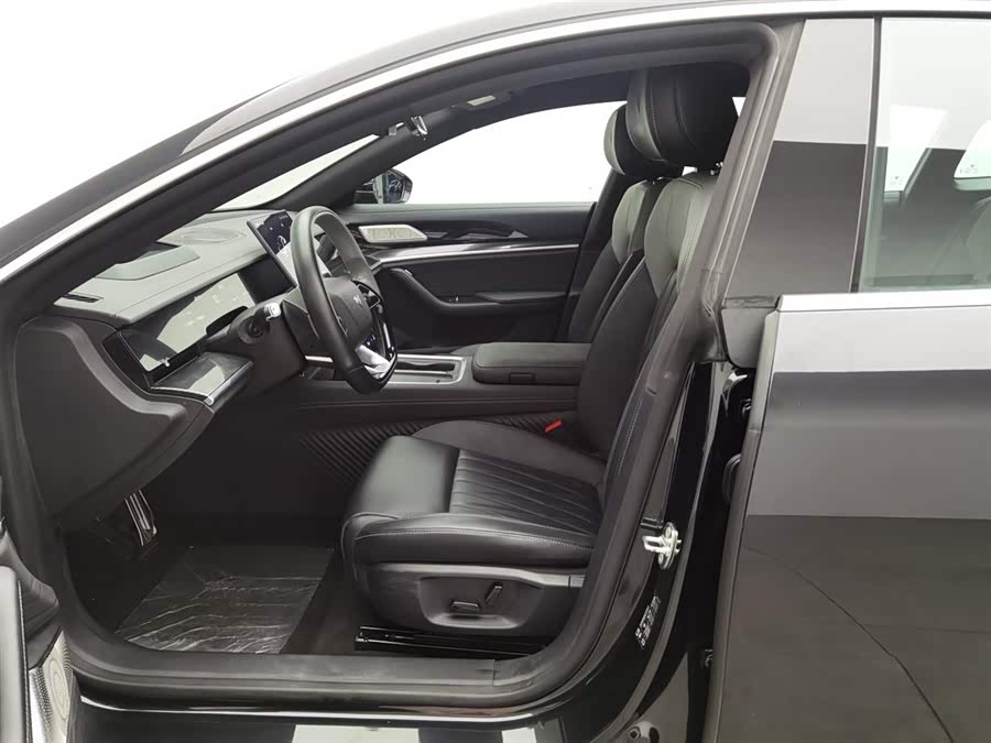 哪吒汽车 哪吒S猎装 2024 汽车图片 #11