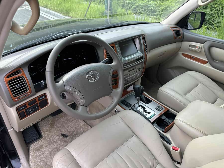 丰田 兰德酷路泽 2006 汽车图片 #11