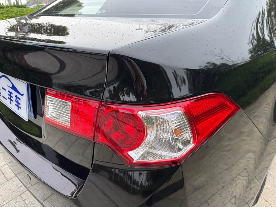 Honda Spirior 2012 car image #11