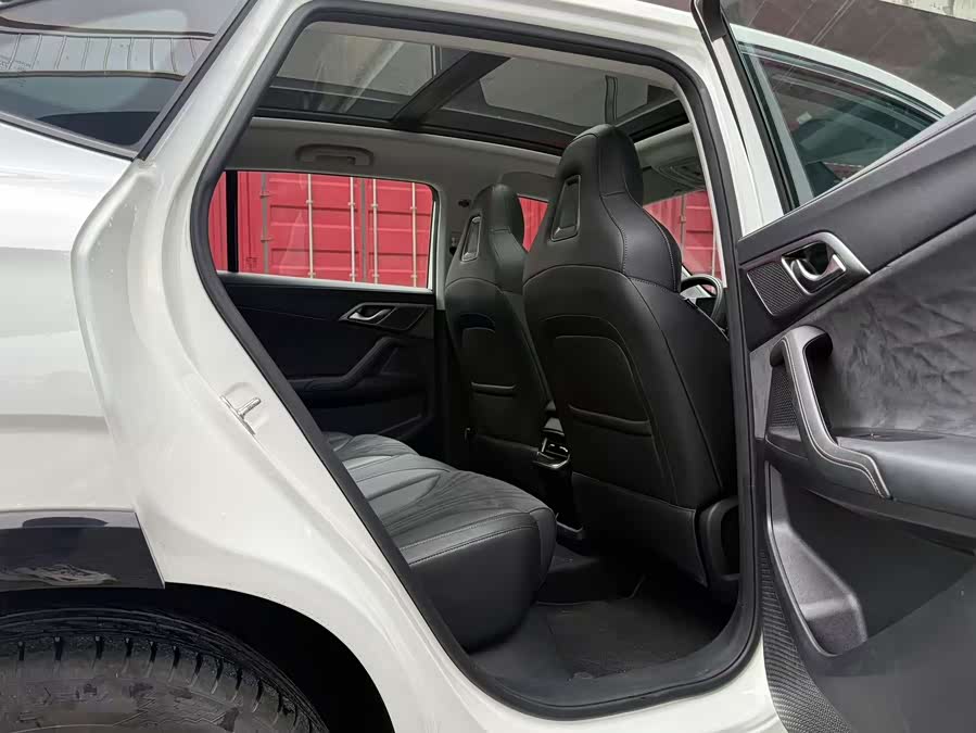 Roewe D5X DMH 2024 car image #11