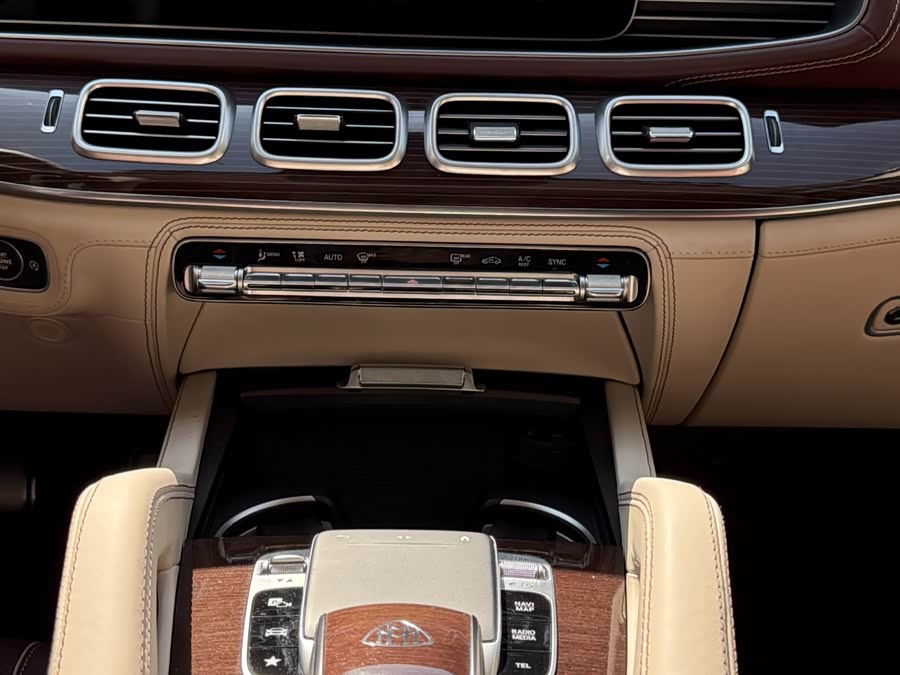 Mercedes-Benz Maybach GLS 2022 #11 Mercedes-Benz Maybach GLS 2022 صورة سيارة #11