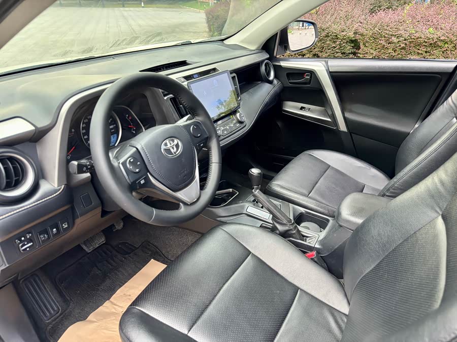 丰田 RAV4荣放 2017 汽车图片 #11