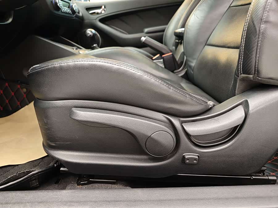 起亚 速迈 2014 汽车图片 #11