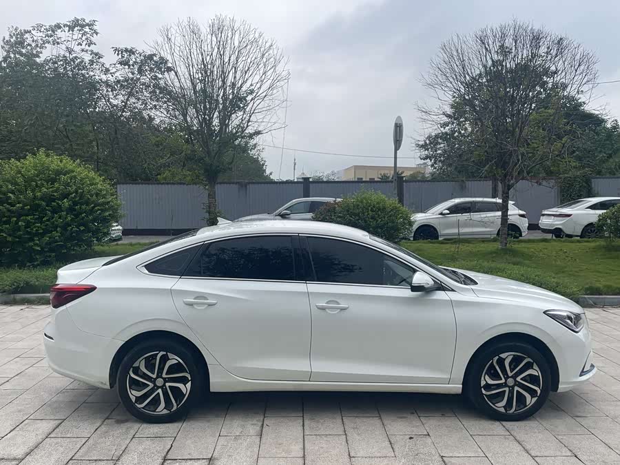 Changan Eado EV 2021 #11 Changan Eado EV 2021 car image #11