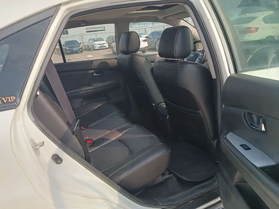 BYD S6 2015 #11 BYD S6 2015 car image #11