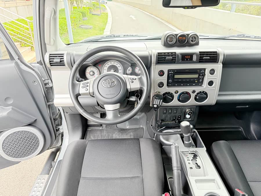 Toyota Reiz 2017 immagine di auto #11