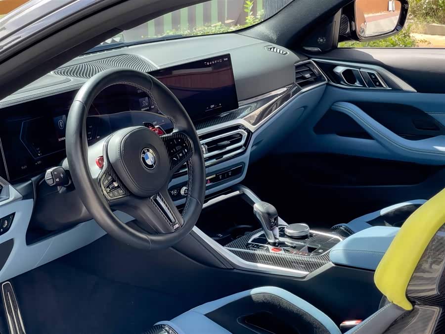 BMW M4 2024 imagem de carro #11