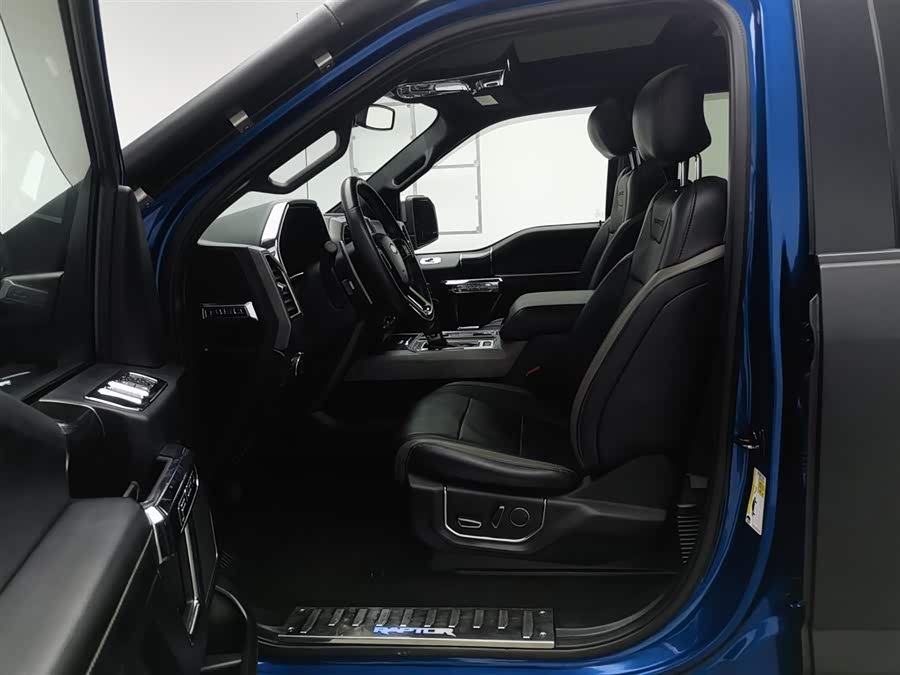 Ford F-150 Raptor 2018 car image #11