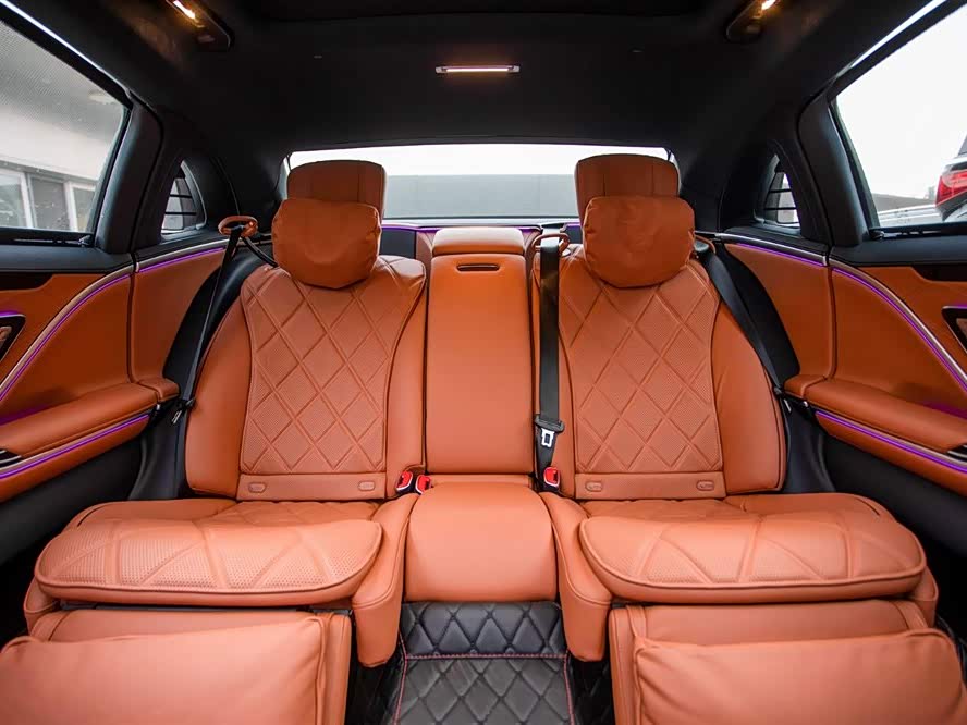 Mercedes-Benz Maybach S Class 2021 car image #11