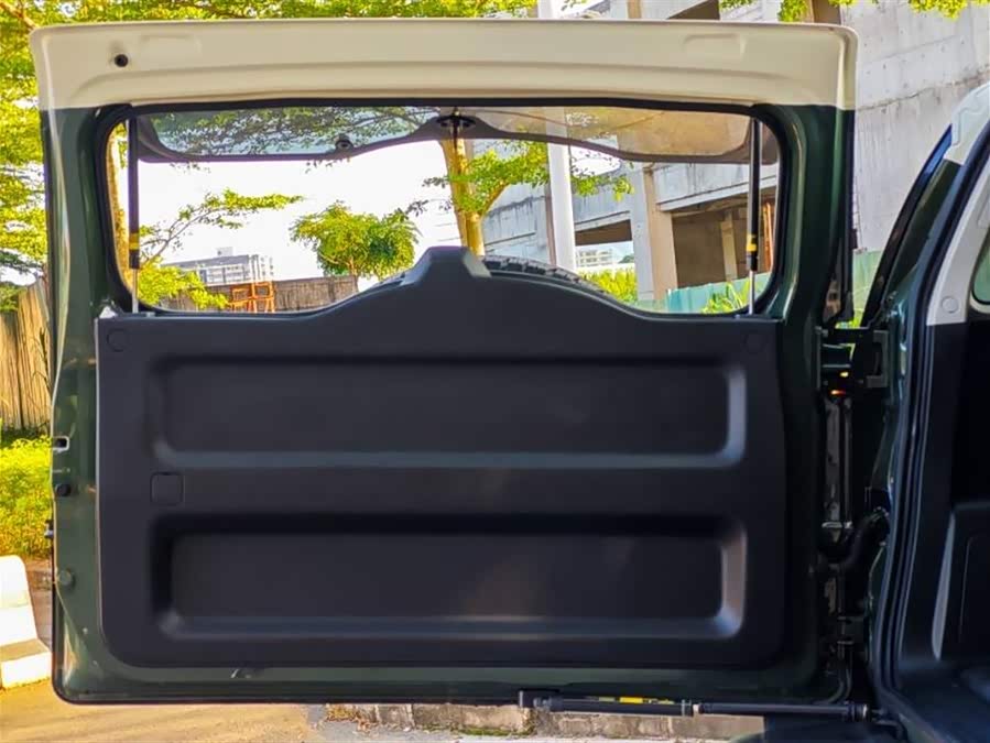 Toyota FJ Cruiser 2011 car image #11