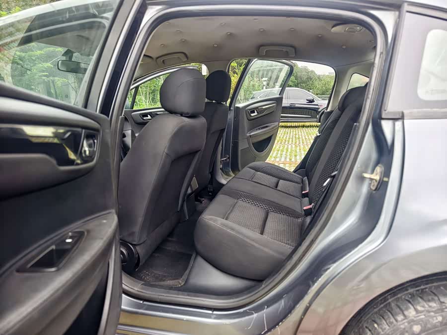 Citroen C-Quatre 2013 car image #11