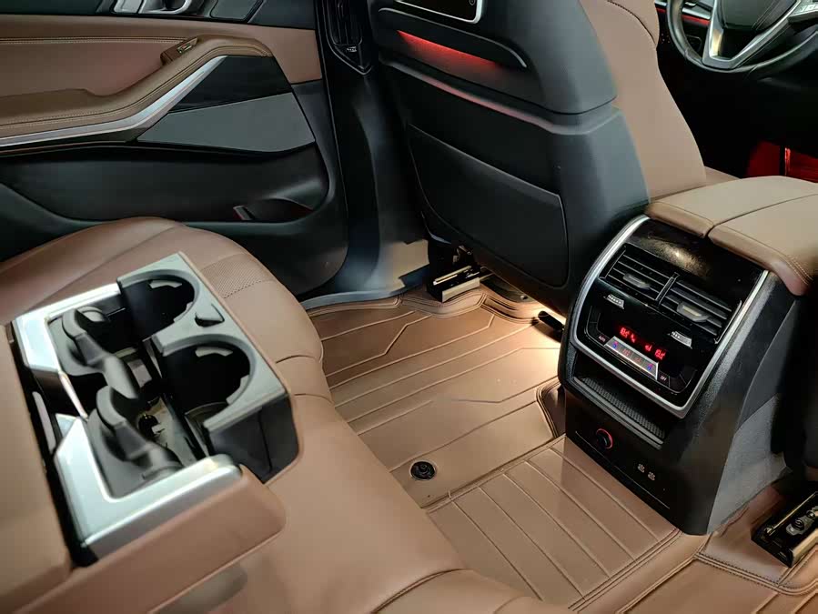 BMW X7 2020 immagine di auto #11
