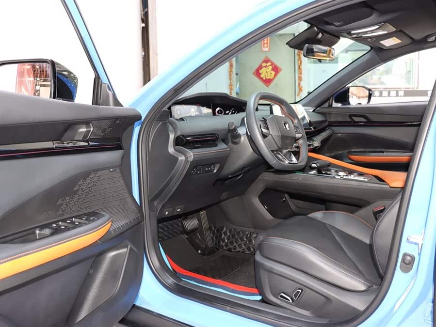 Changan UNI-V 2022 car image #11