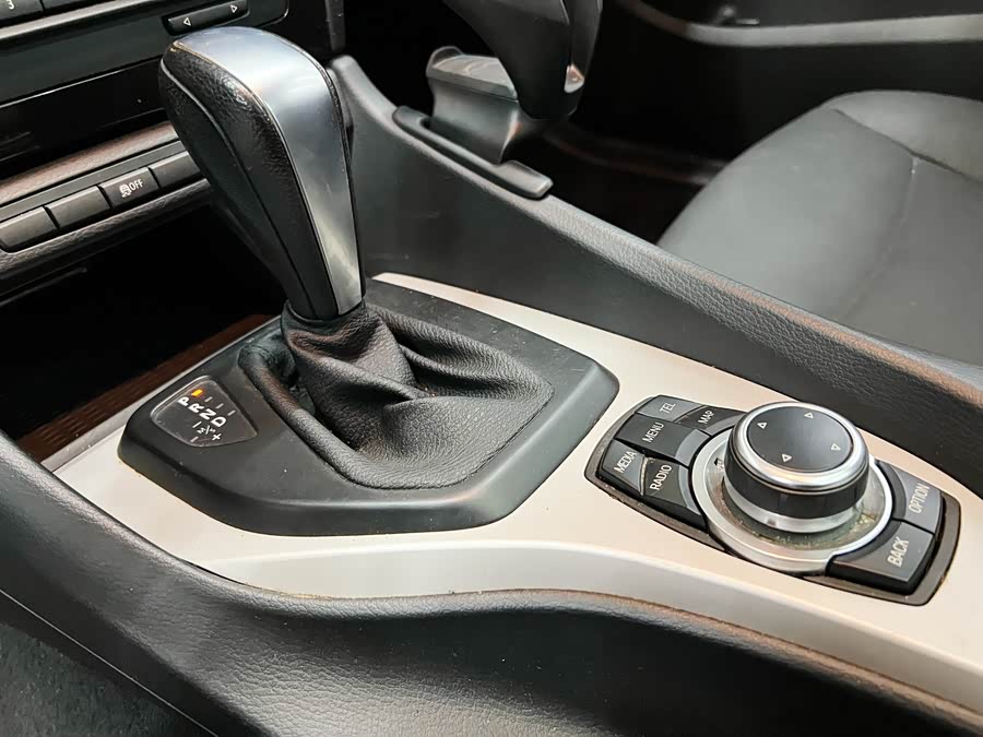 BMW X1 (Imported) 2013 car image #11