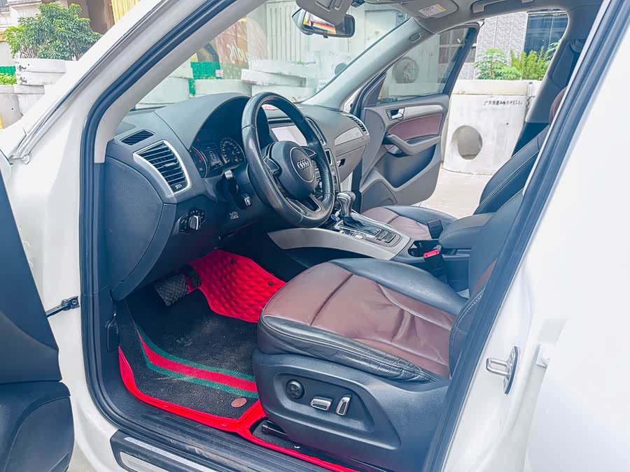 Audi Q5 2017 изображение автомобиля #11