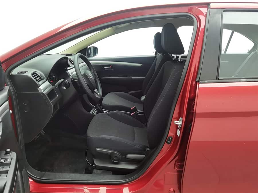 铃木 启悦 2015 汽车图片 #11