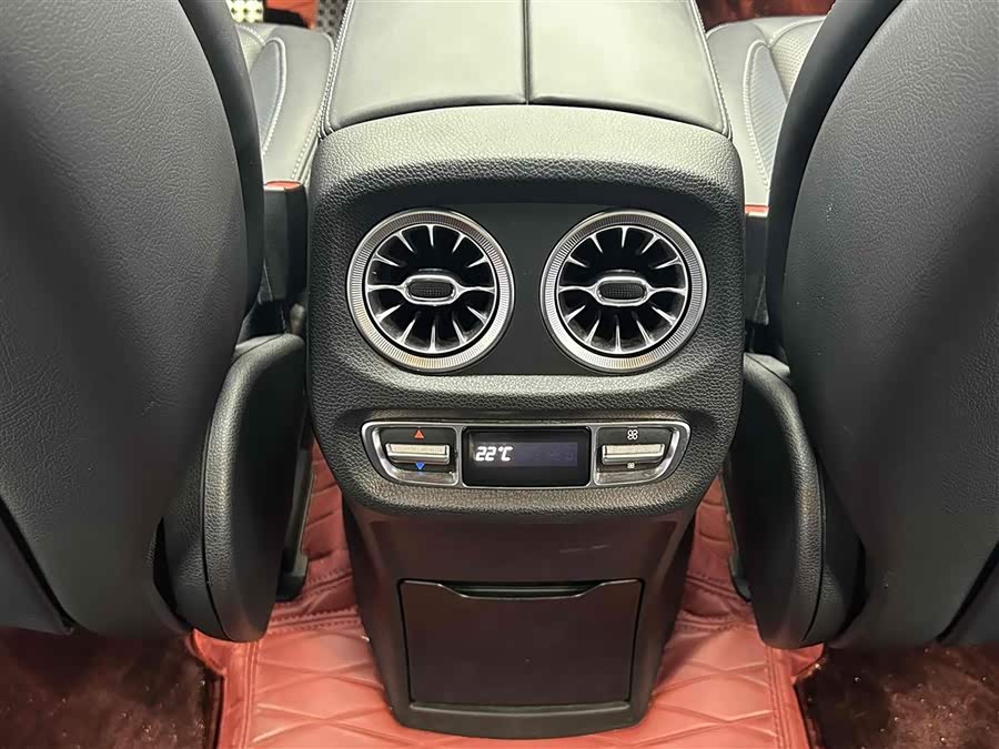 Mercedes-Benz G Class 2023 صورة سيارة #11