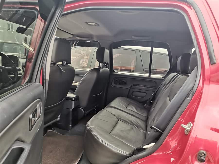 日产 日产帕拉丁 2014 汽车图片 #11