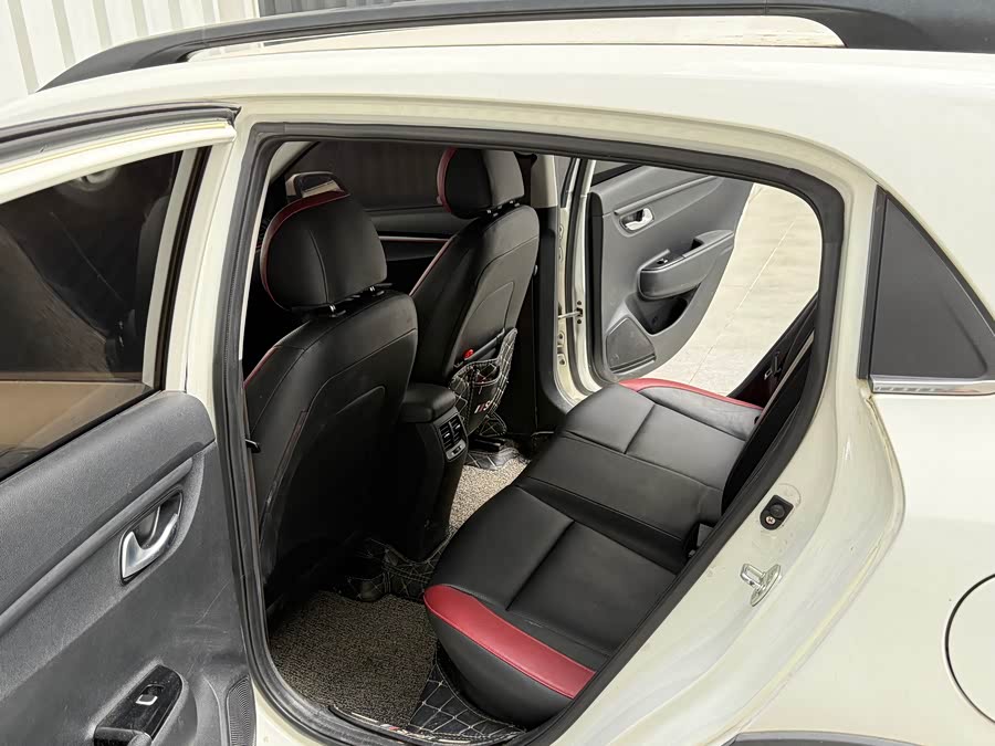 起亚 KX CROSS 2018 汽车图片 #11