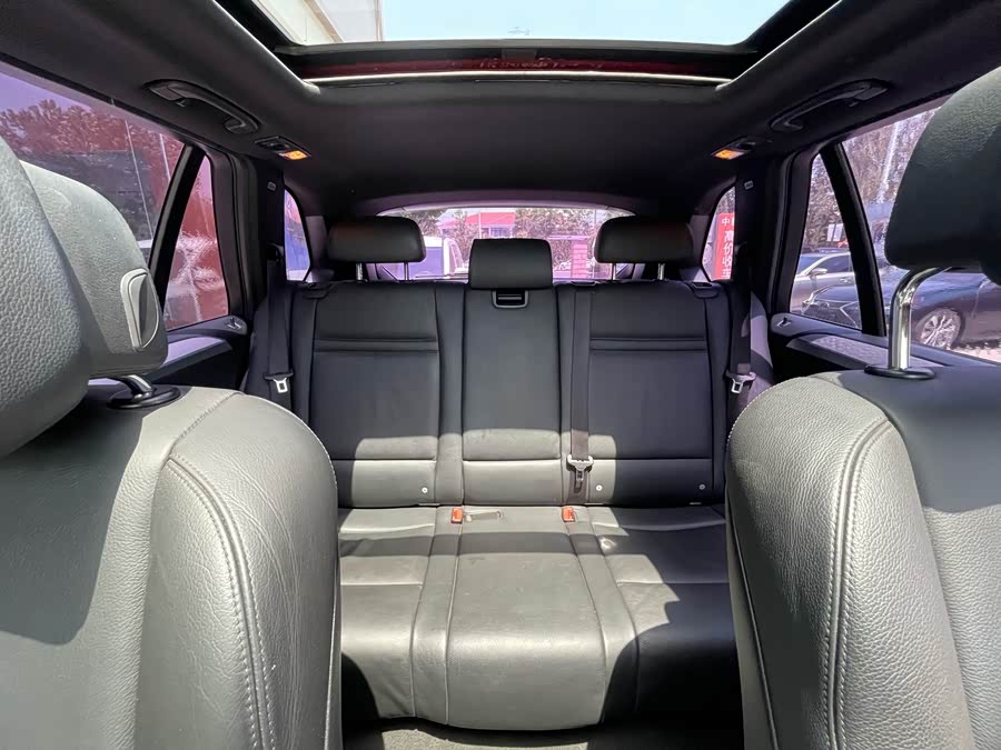 BMW X5 M 2010 #11 BMW X5 M 2010 car image #11