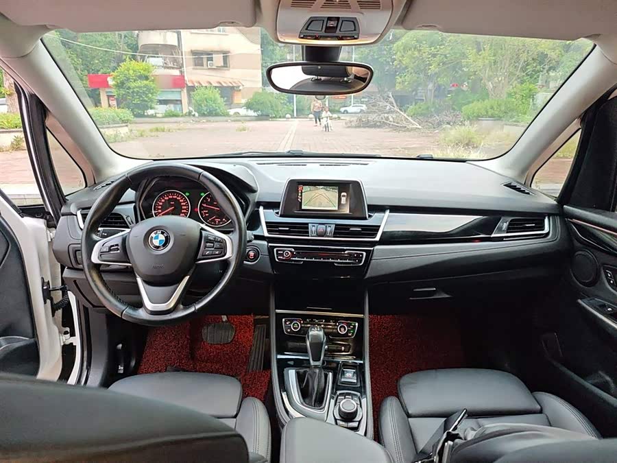 BMW 2 Series Tourer (Imported) 2015 #11 BMW 2 Series Tourer (Imported) 2015 immagine di auto #11