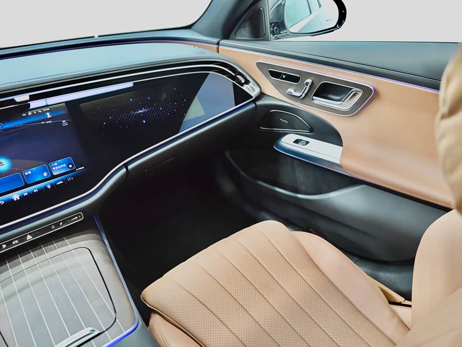 Mercedes-Benz E Class New Energy 2024 immagine di auto #11